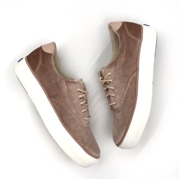 Keds Pale Pink Rise Velvet Platform Sneakers Like New Size 8 - Picture 4 of 11